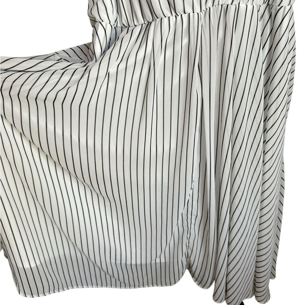 Torrid Midi Chiffon Black and White Stripes Pleated Dress Size 3 - Picture 5 of 17
